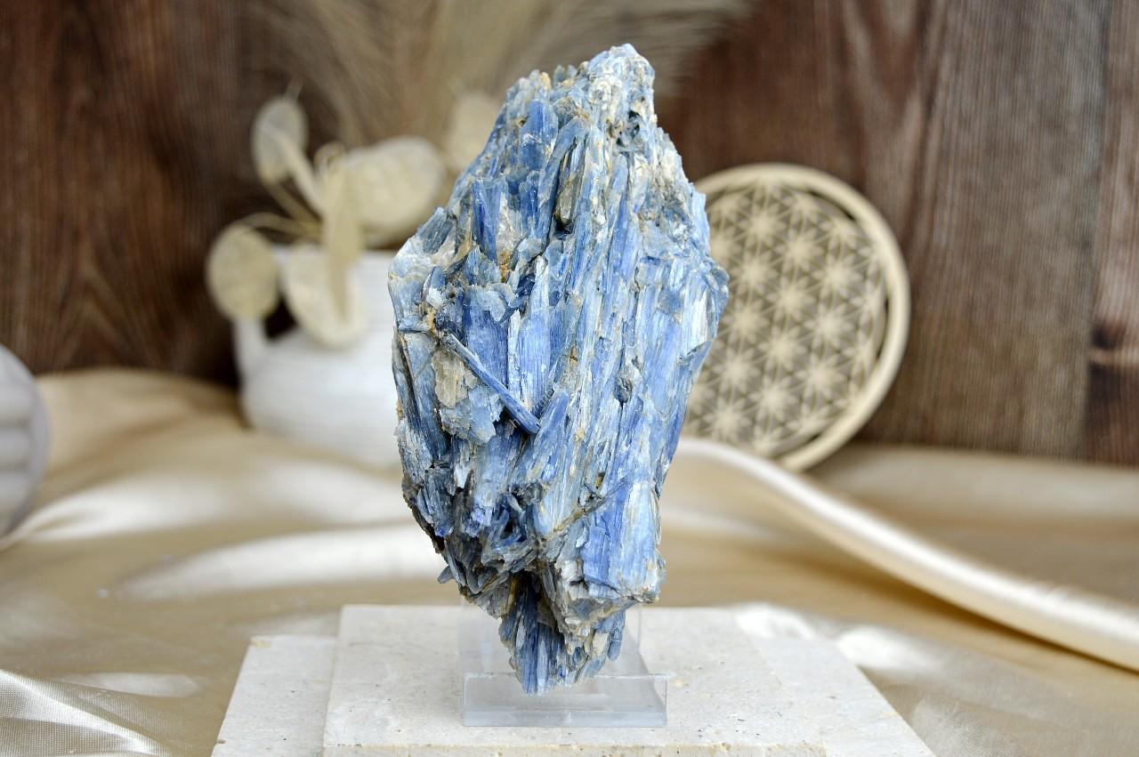 Surový KYANIT Disten #2 - 0,43kg (Duchovné vedenie, pozitívne myslenie, komunikácia, meditácia )