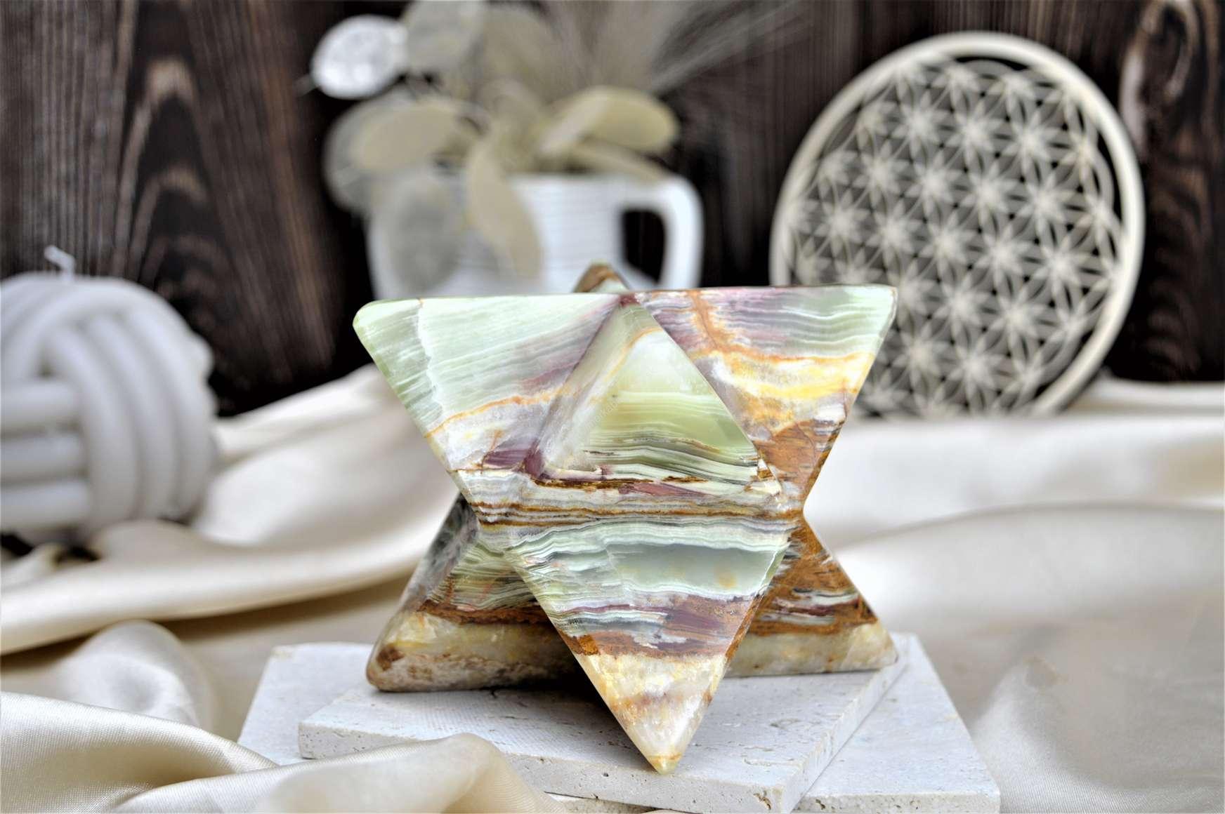 Merkaba z ÓNYXU/ARAGONITU #4 - 14cm , 0,9kg – Obrázok 2