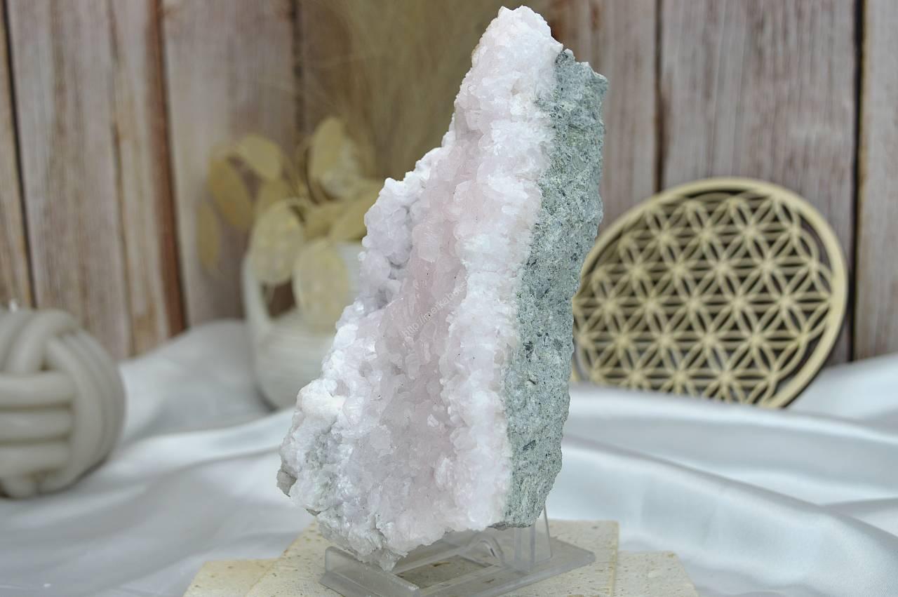 Drúza MANGANOKALCIT #7- Láska, Harmonizácia solar plexus, Vnútorný pokoj, Liečenie zranenej Duše