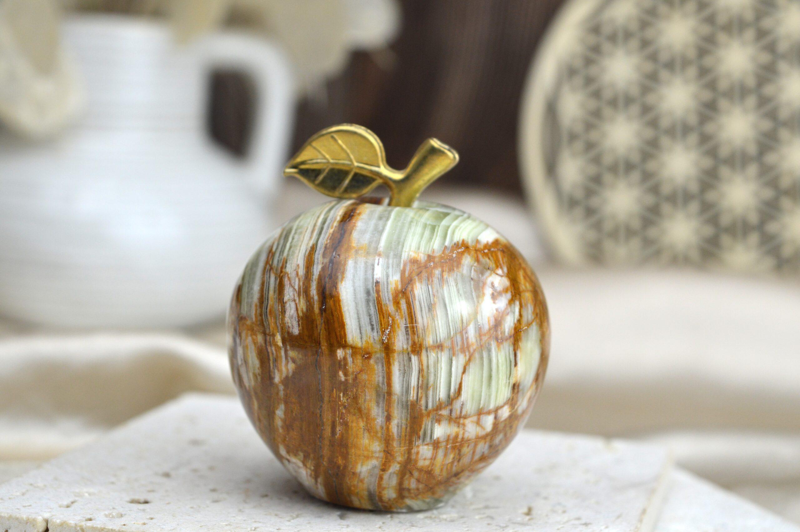 Jabĺčko Prosperity a Šťastia ZLATÝ ÓNYX / ARAGONIT malé #11