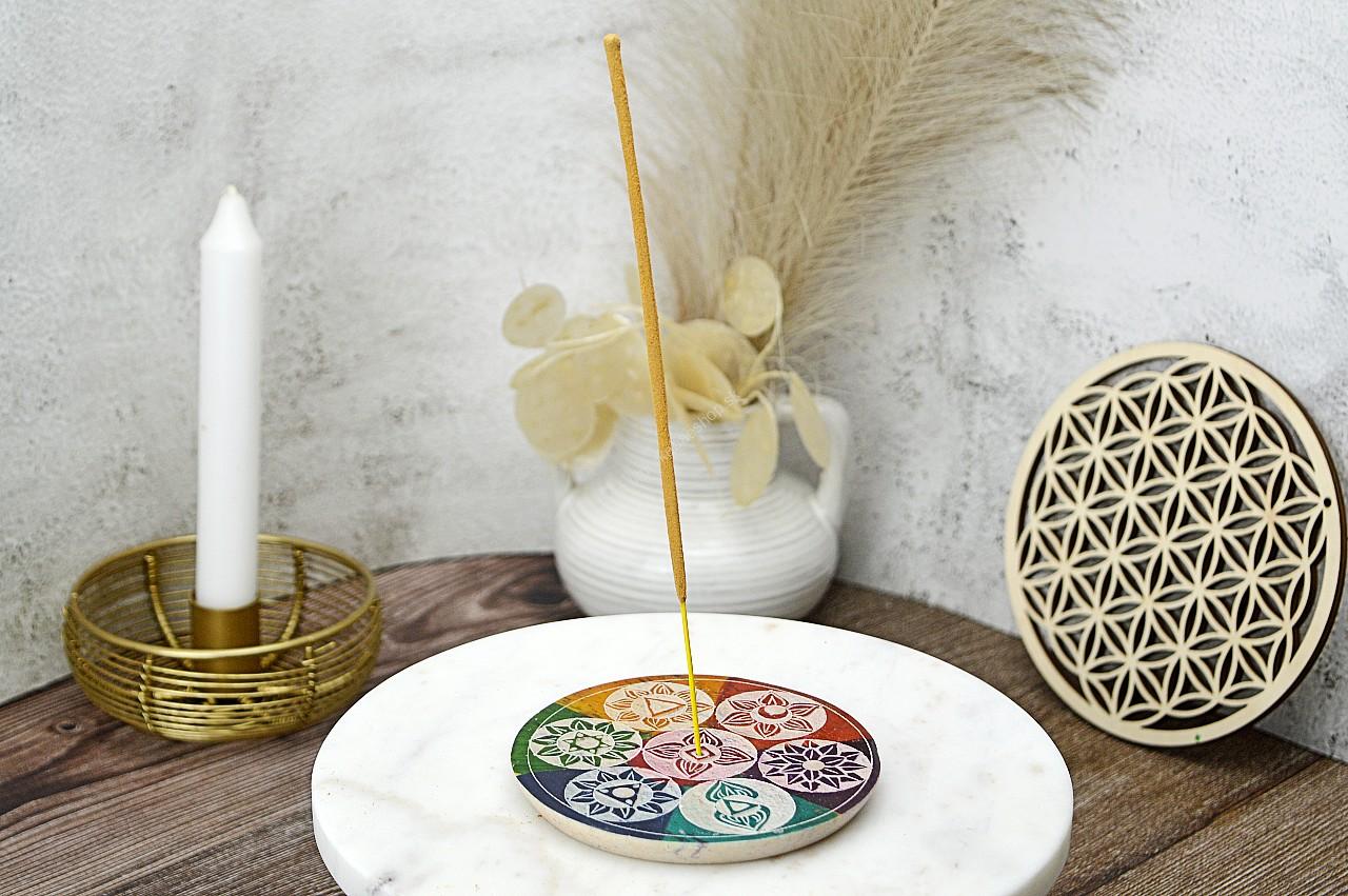 Kamenný stojan na Vonné Tyčinky - Sedem Čakier kruhový