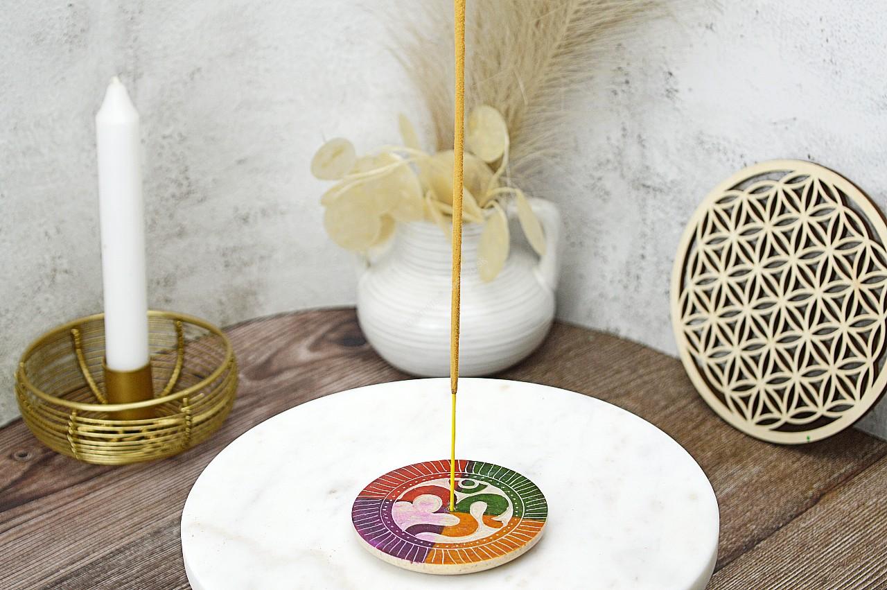 Kamenný stojan na Vonné Tyčinky - ÓM