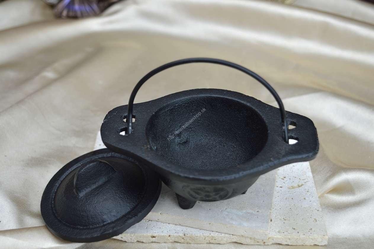 Liatinový kotlík Pentagram malý – Obrázok 3