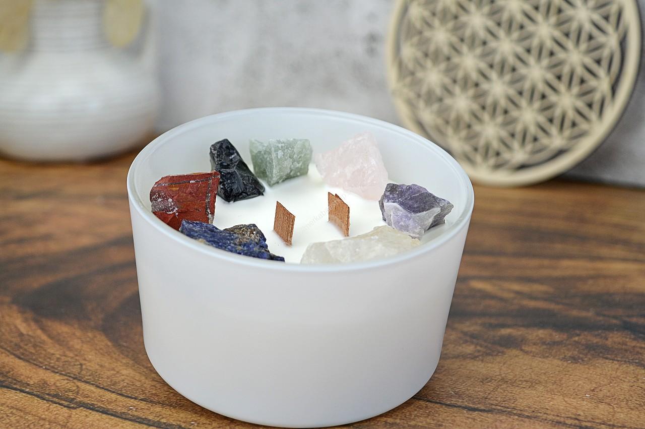 Prírodná Sójová Čakrová Sviečka s esenciálnymi olejmi a Drahými Kameňmi - 7 Čakier