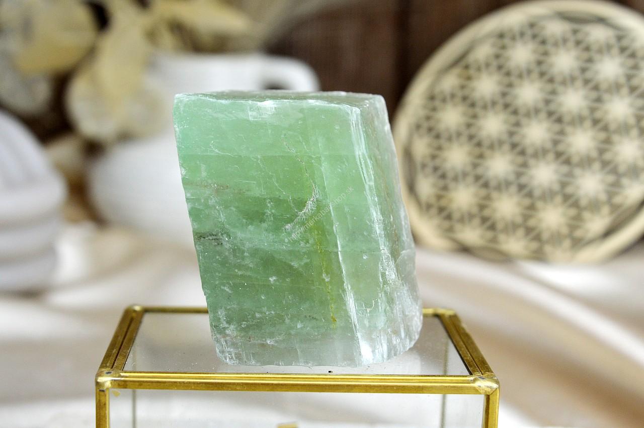 Surový KALCIT Smaragdovo Zelený #6- Duševná rovnováha, Upokojenie, Aktivácia srdcovej čakry