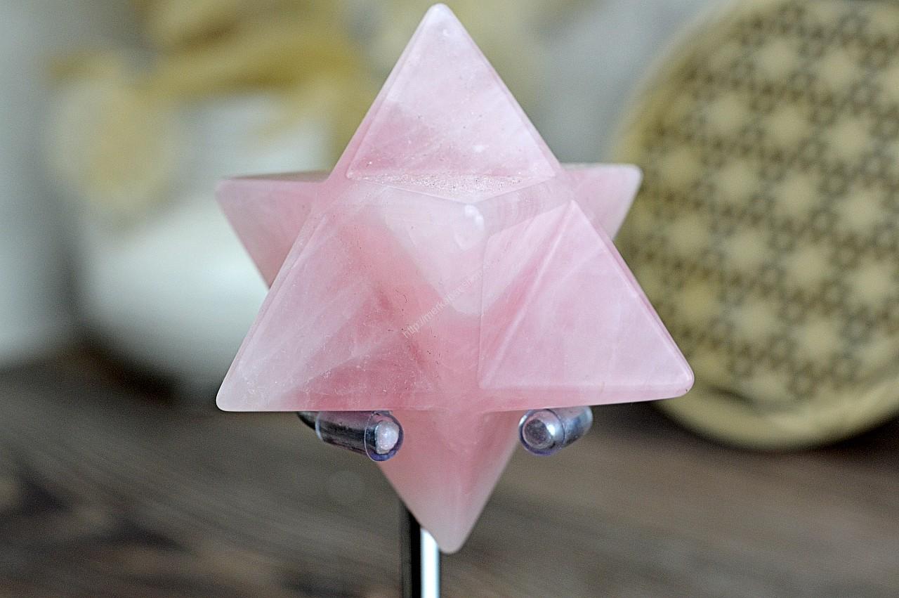 Merkaba z RUŽENÍNU 6,7 cm - Ochrana, Otvorenie srdca, Sebaláska