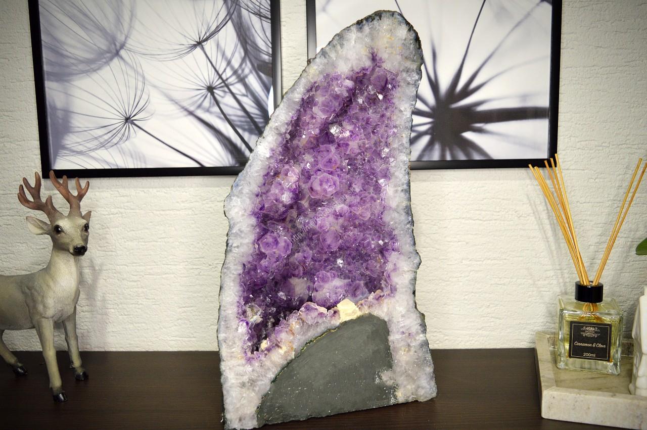 AMETYSTOVÁ Geóda s KALCITOM 10,77 kg - Radosť, Vzťahy, Intuícia, Rovnováha, pokojný Spánok – Obrázok 4