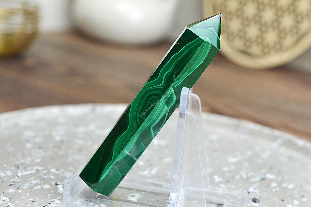 Obelisk MALACHIT #2 - Pohlcuje negatívne Energie a Jedy, Čistí Čakry, Otvára srdce, Ochrana, Premena – Obrázok 2