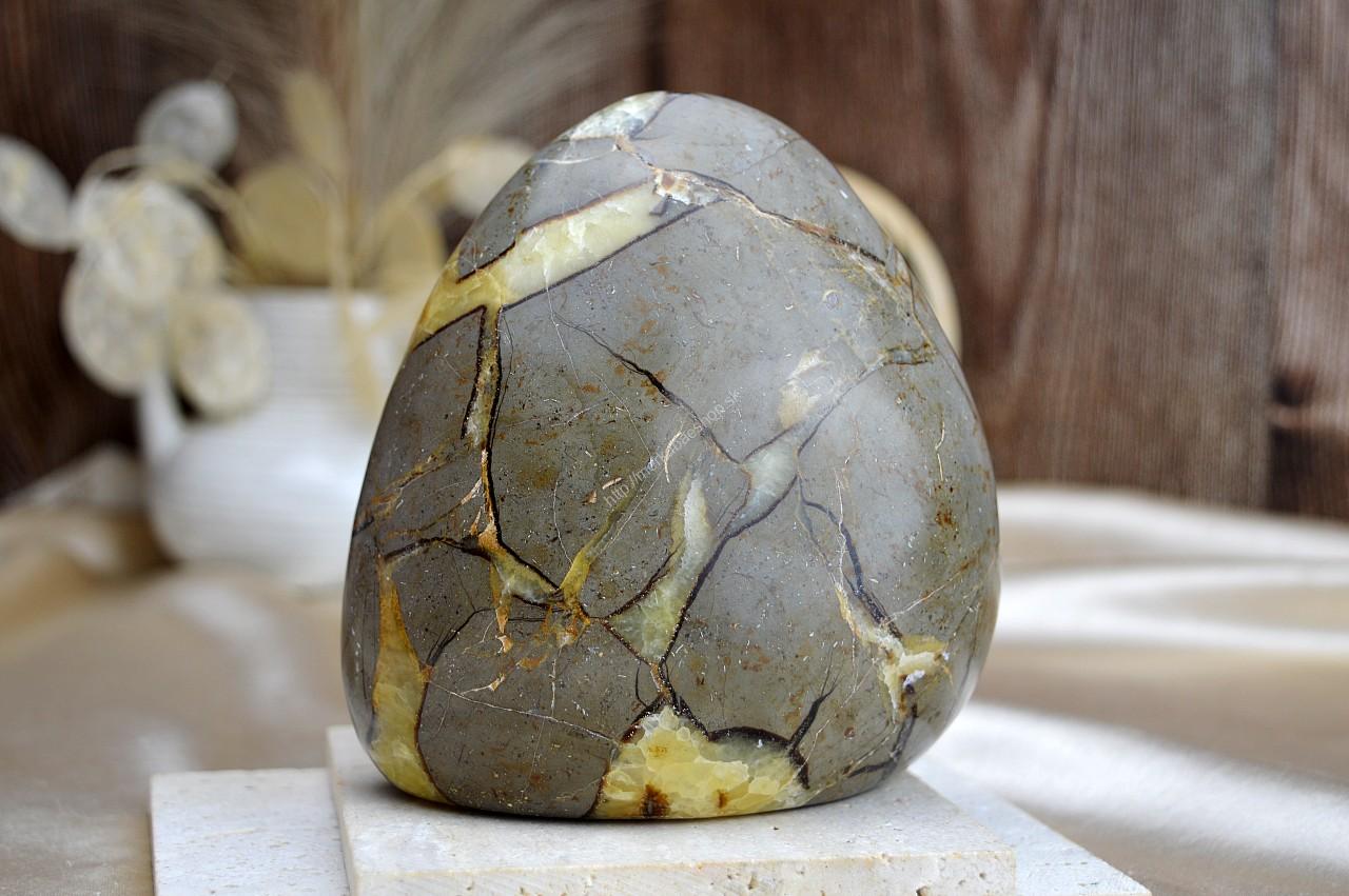 Free Form SEPTÁRIA #2 Odvaha, Sebaistota, Hojnosť, Ochrana, Premena, Uzemnenie, Solar plexus - 1,07kg – Obrázok 2