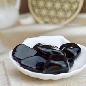 Kamienky OBSIDIÁN ČIERNY -Ochrana, Prijatie, Uzemnenie, Očista, Obnovenie energie čakier