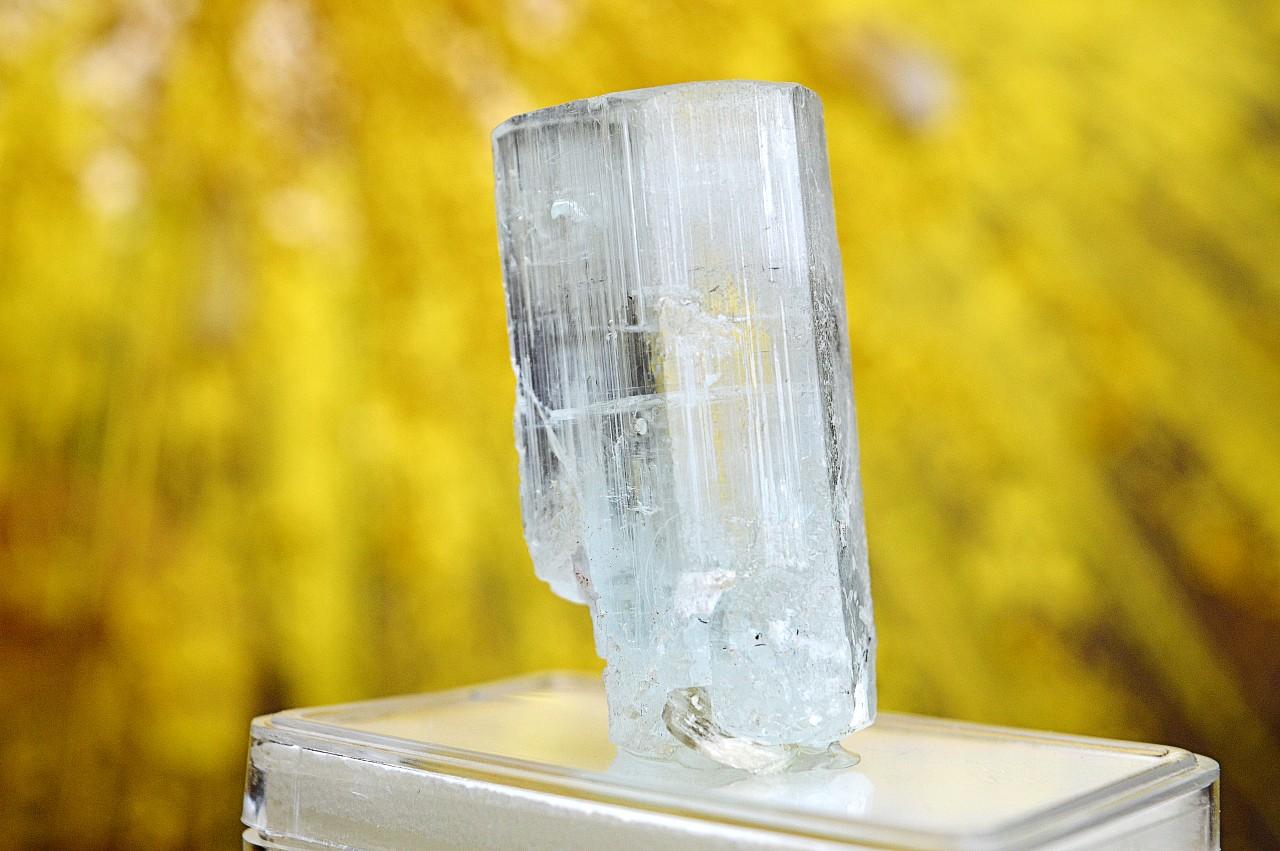 Prírodný Kryštál AKVAMARÍN #1 AAA – Energetický štít Aury, Upokojenie, Komunikácia, Uvoľnenie starých vzorcov