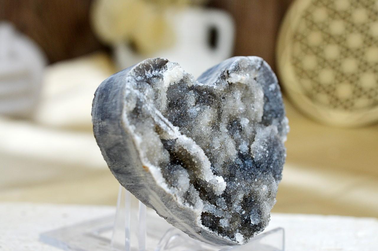 SRDCE Drúza KALCIT #3 Zosilnenie Energie, Radosť, Sexualita, Kreativita, Energia, Liečenie vzťahov