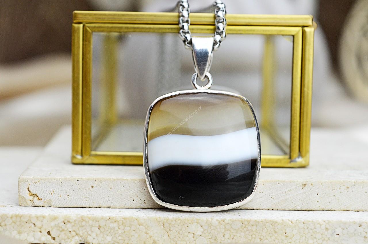 strieborný prívesok ÓNYX Ag925/1000 #1- Šťastie, Láska, Duševná očista