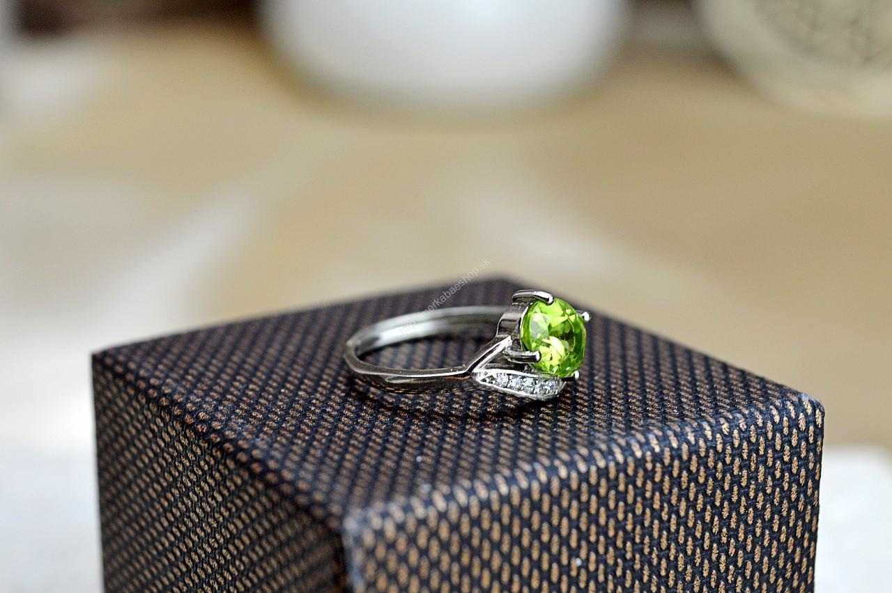 Strieborný prsteň OLIVÍN/PERIDOT #4 - Láska, Prosperita, Zdravie, Radosť, Otvorenie Srdca – Obrázok 3