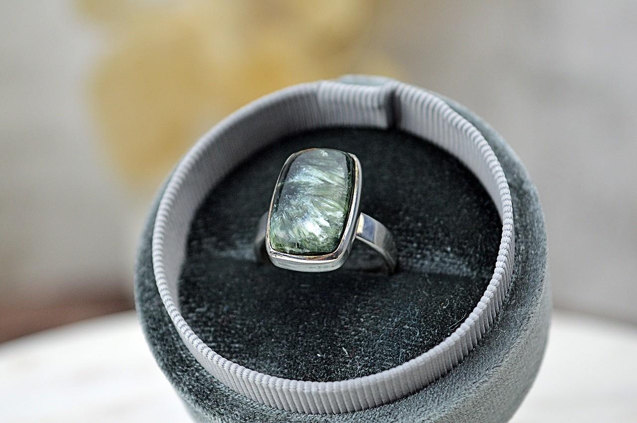 Prsteň SERAFINIT #1 Ag925/1000 – kameň Anjelského prebudenia, Energetické liečenie – Obrázok 2