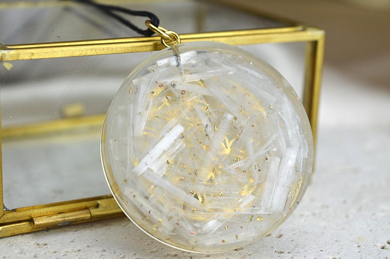Orgonitový energetický OCHRANNÝ Amulet Kvet Života so SELENITOM (Ochrana, Harmonizácia, Anjeli, Energia) – Obrázok 3
