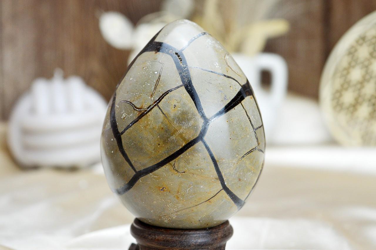 Geóda dračie vajce SEPTÁRIA #15 Odvaha, Sebaistota, Hojnosť, Ochrana, Premena, Uzemnenie, Solar plexus – Obrázok 3