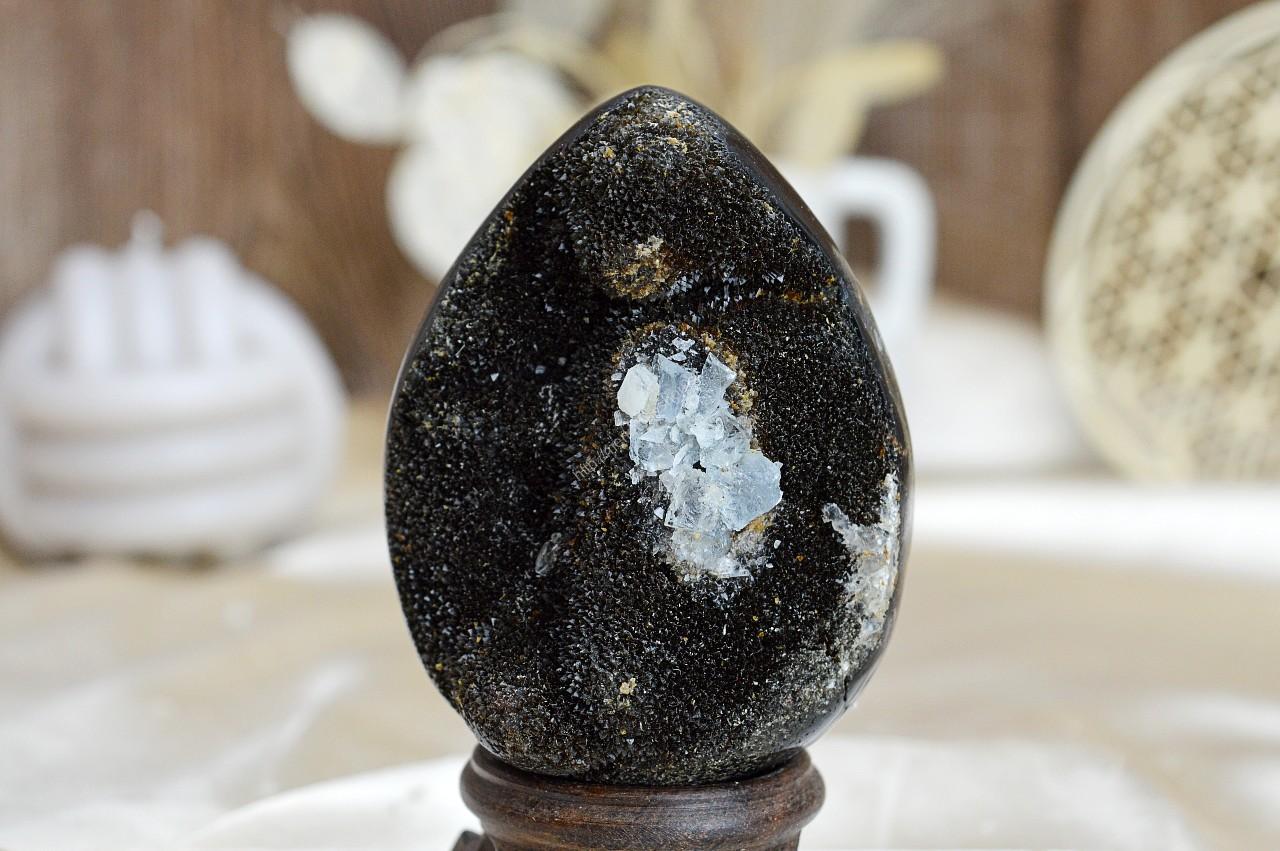 Geóda dračie vajce SEPTÁRIA #16 Odvaha, Sebaistota, Hojnosť, Ochrana, Premena, Uzemnenie, Solar plexus