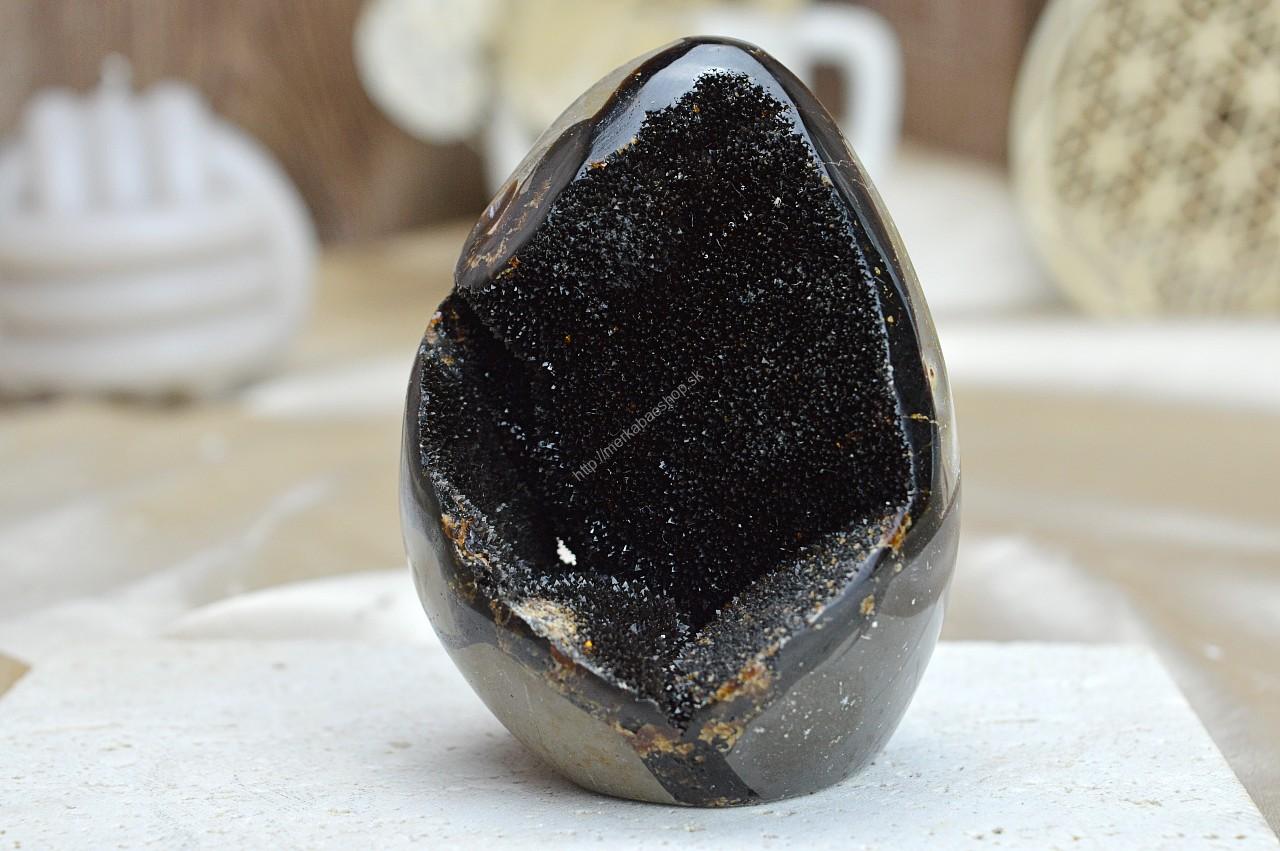 Geóda dračie vajce SEPTÁRIA #17 Odvaha, Sebaistota, Hojnosť, Ochrana, Premena, Uzemnenie, Solar plexus