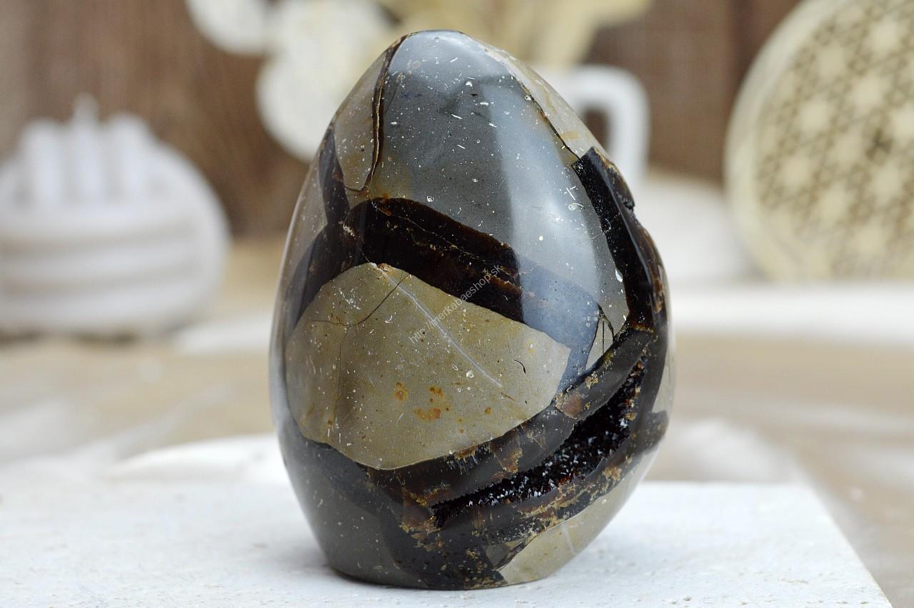 Geóda dračie vajce SEPTÁRIA #17 Odvaha, Sebaistota, Hojnosť, Ochrana, Premena, Uzemnenie, Solar plexus – Obrázok 3