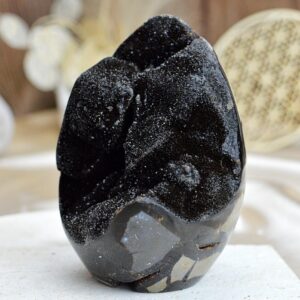 Geóda dračie vajce SEPTÁRIA #6 -1,07kg-Odvaha, Sebaistota, Hojnosť, Ochrana, Premena, Uzemnenie, Solar plexus