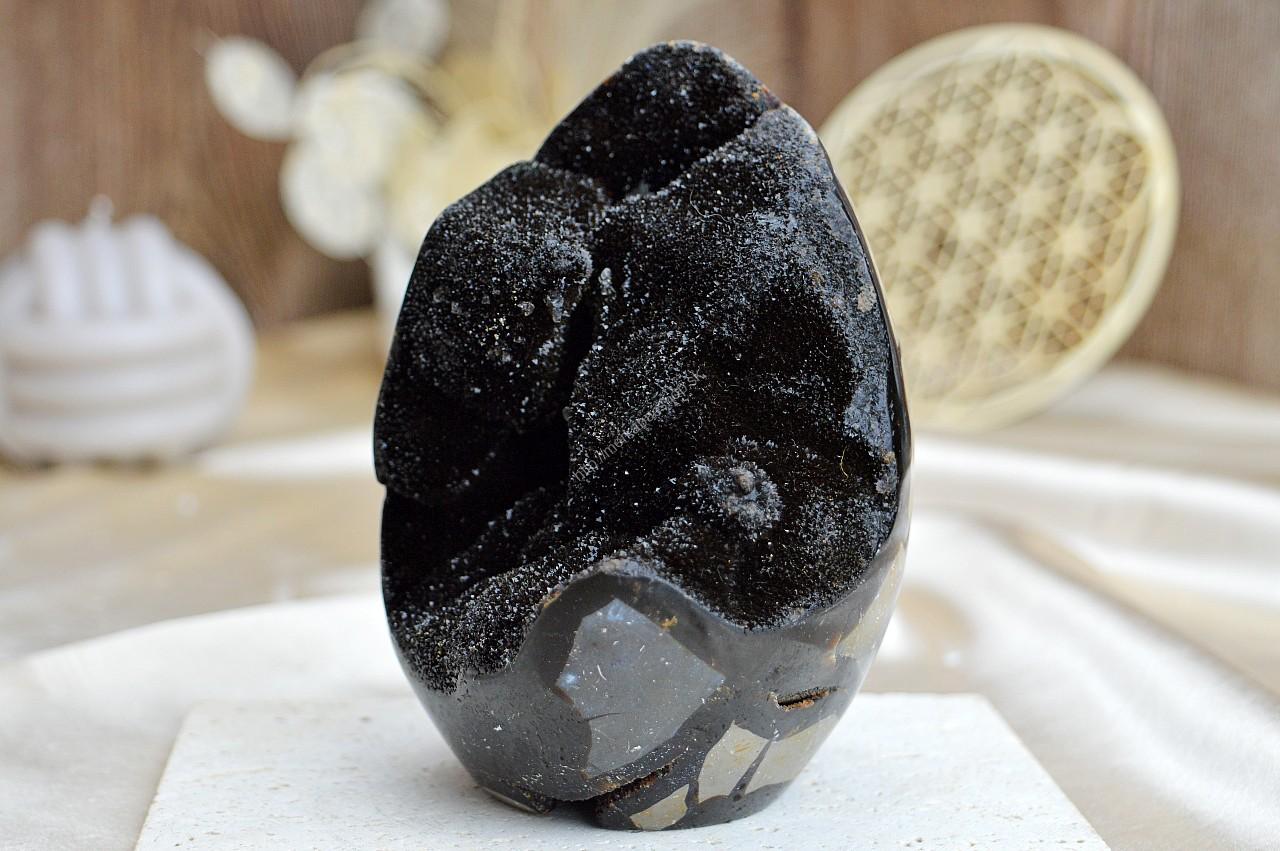 Geóda dračie vajce SEPTÁRIA #6 -1,07kg-Odvaha, Sebaistota, Hojnosť, Ochrana, Premena, Uzemnenie, Solar plexus