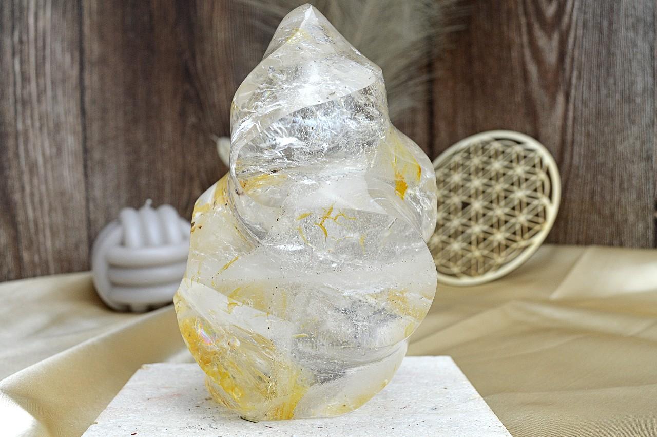 Dúhový KRIŠTÁĽOVÝ Vesmírny Plameň s Inklúziou HEMATITU1,67kg #1 Sila, Ochrana, Manifestácia, Meditácia – Obrázok 3