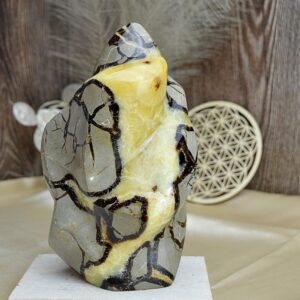 Plameň SEPTÁRIA #1-Odvaha, Sebaistota, Hojnosť, Ochrana, Premena, Uzemnenie, Solar plexus 21 cm - 2,72kg