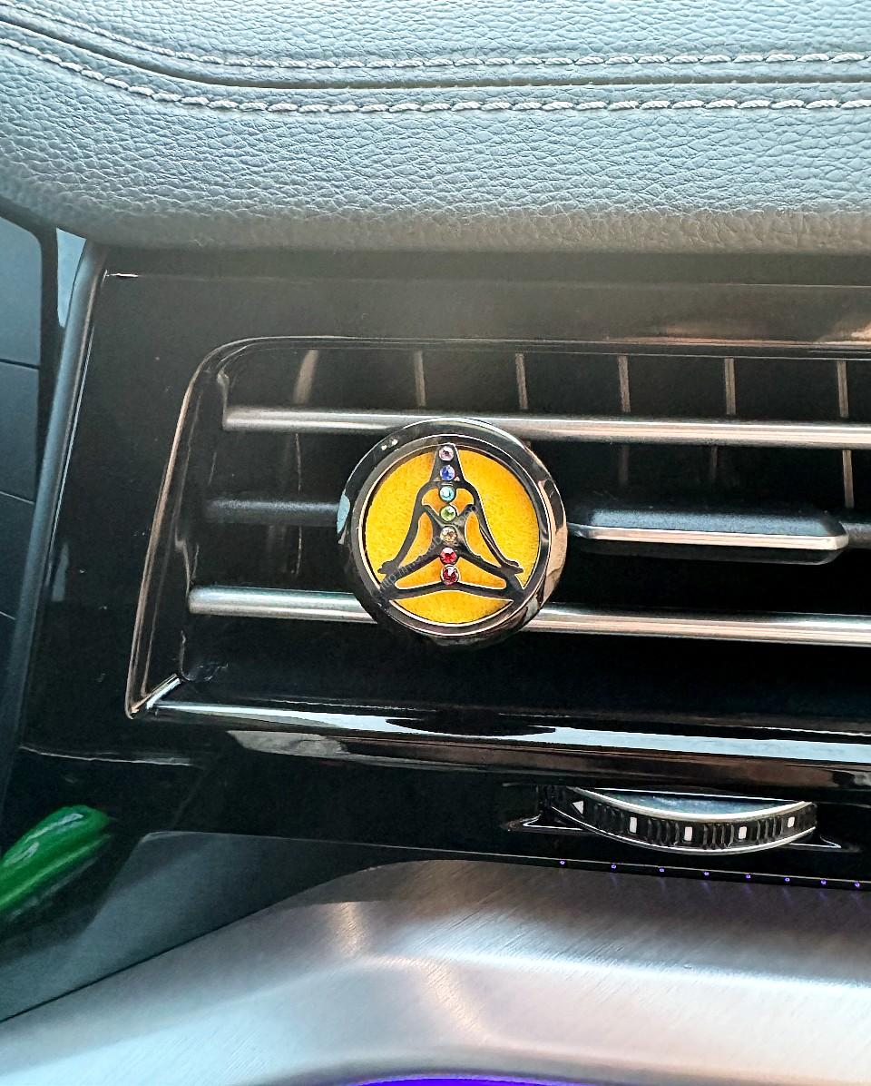 Difúzor do auta na esenciálne oleje - Jogín 7-čakier – Obrázok 5