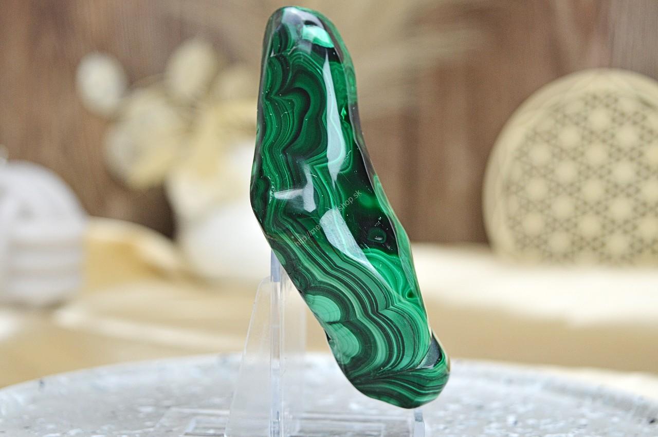 FREE FORM MALACHIT #1- Pohlcuje negatívne Energie a Jedy, Čistí Čakry, Otvára srdce, Ochrana, Premena – Obrázok 3