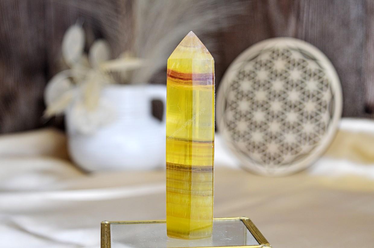 Generátor/ obelisk FLUORIT ŽLTÝ #3– Dosiahnutie cieľov, Tvorivá energia, Očista, Meditácia