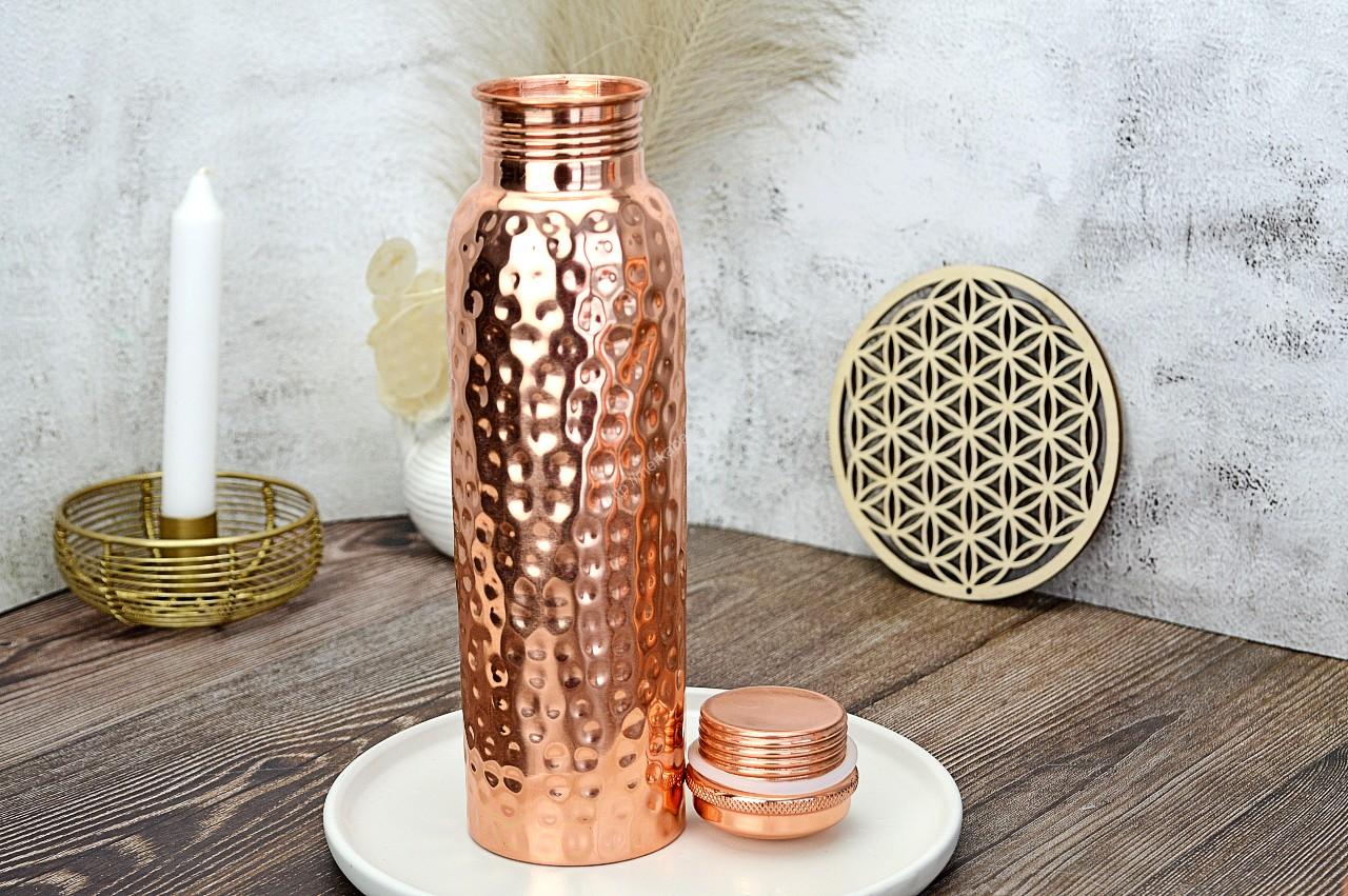 MEDENNÁ FLAŠA na vodu Tepaná 900ml – Obrázok 2