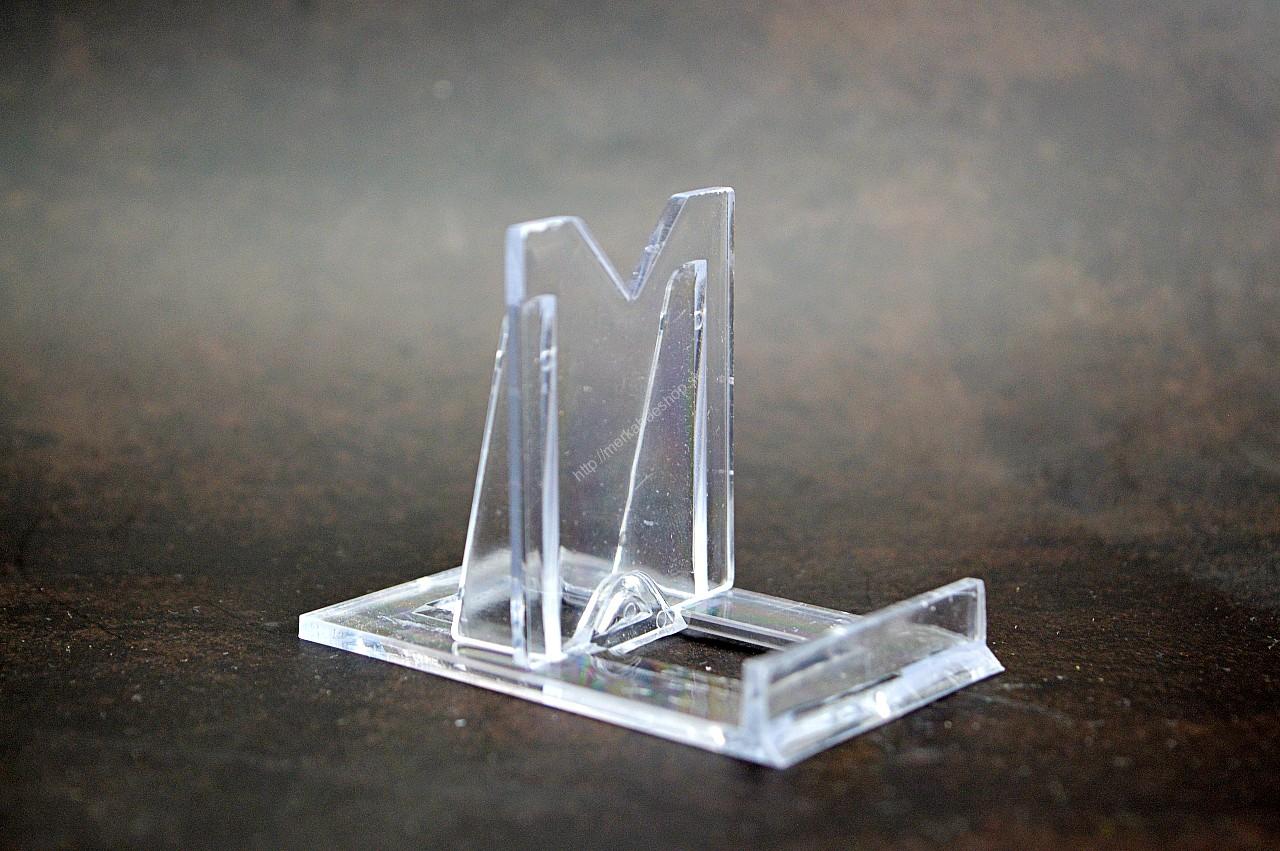 Plastový stojan na Minerály Malý