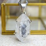 Strieborný prívesok obojstranný obelisk HERMIKER DIAMANT #1 - Vysoko vibračný, Ochrana, Jasná myseľ, Zosilňovač energie