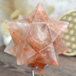 Dvojitá MERKABA KRIŠTÁĽ S HEMATITOM 12 cm #1- Ochrana, Symbol Rovnováhy a vyššieho Vedomia