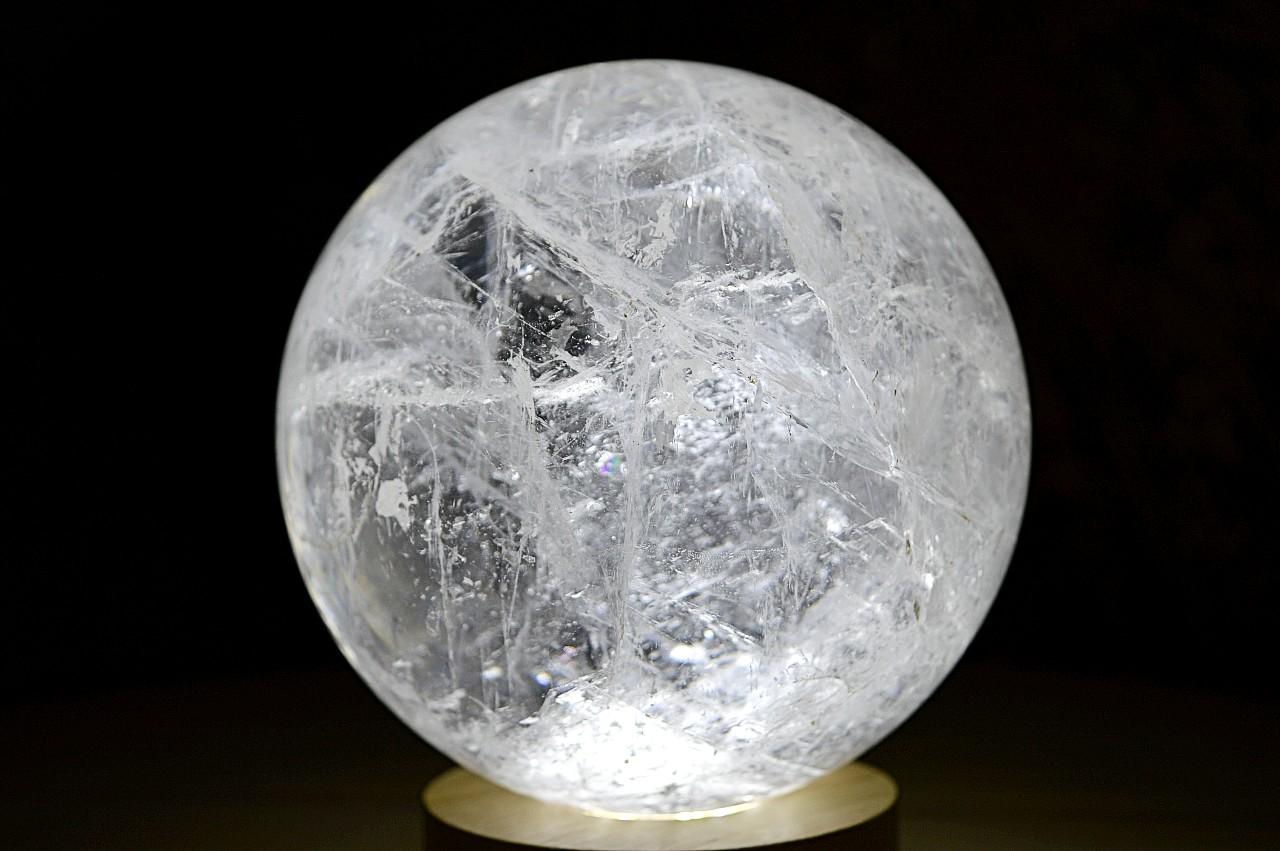 prírodná KRIŠTÁĽOVÁ GUĽA #1 - 11cm ,1,8kg - Harmónia, Svetlo na Zemi, Majster liečiteľ, Manifestovanie, Sila, Energia EXTRA KVALITA