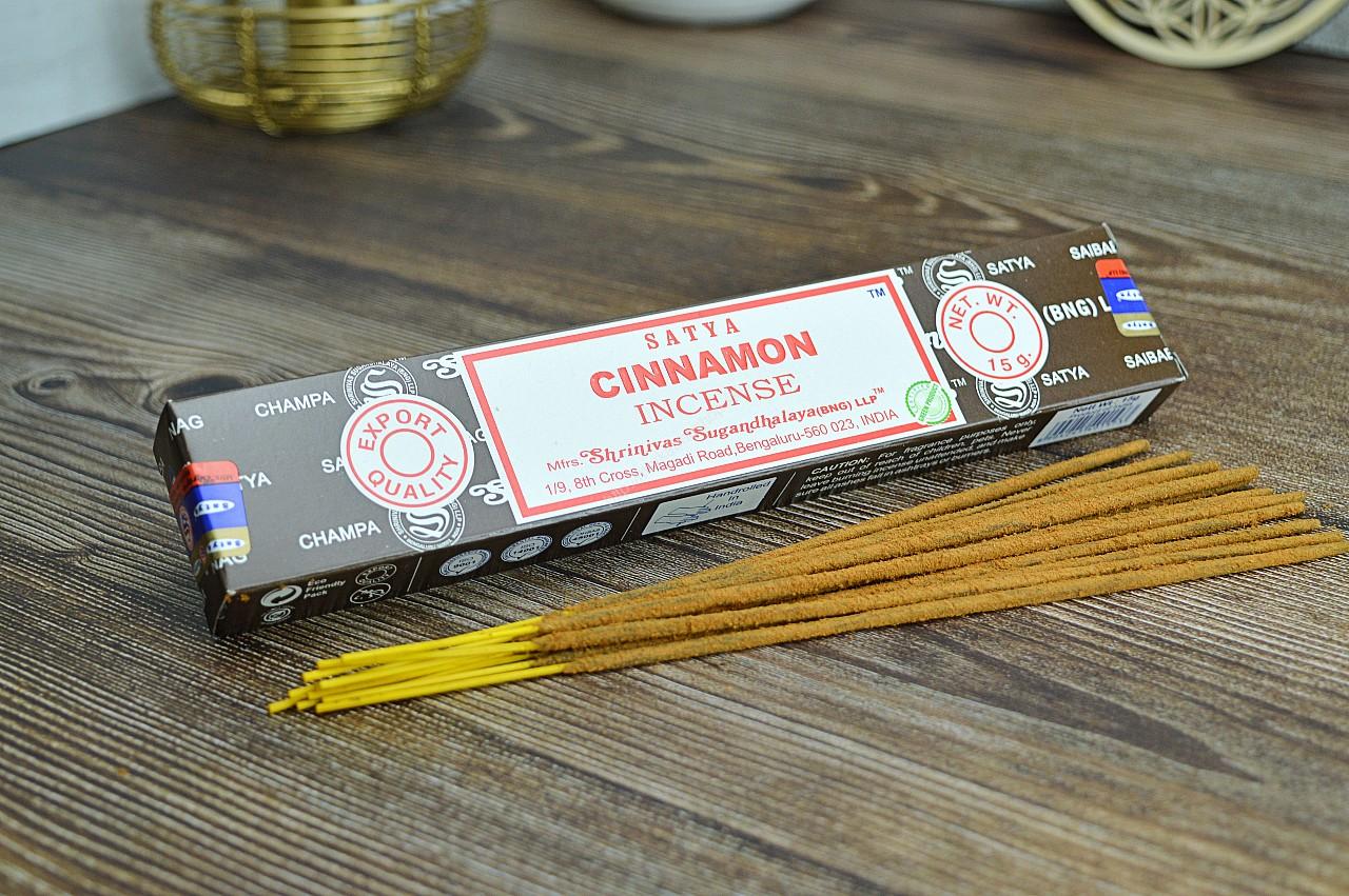 Vonné tyčinky SATYA - CINNAMON / Škorica