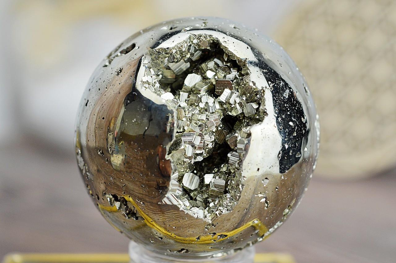 GUĽA Hojnosti, Ochrany a Šťastia z PYRITU #4 – Obrázok 2