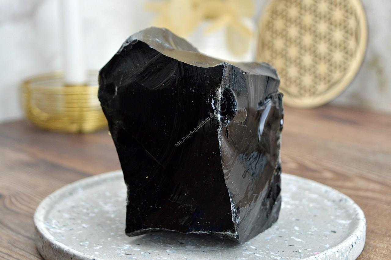 Surový OBSIDIÁN ČIERNY #1 - 1,1kg -Ochrana, Prijatie, Uzemnenie, Očista, Obnovenie energie čakier – Obrázok 3