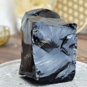 Surový OBSIDIÁN ČIERNY #1 - 1,1kg -Ochrana, Prijatie, Uzemnenie, Očista, Obnovenie energie čakier