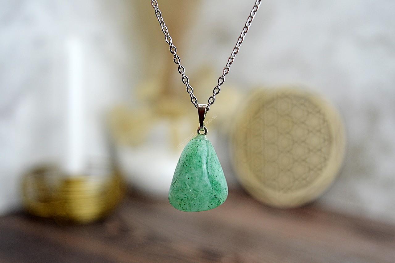 prívesok AVANTURÍN ZELENÝ + kožka - Šťastie, Hojnosť, Srdce, Vitalita, Zdravie