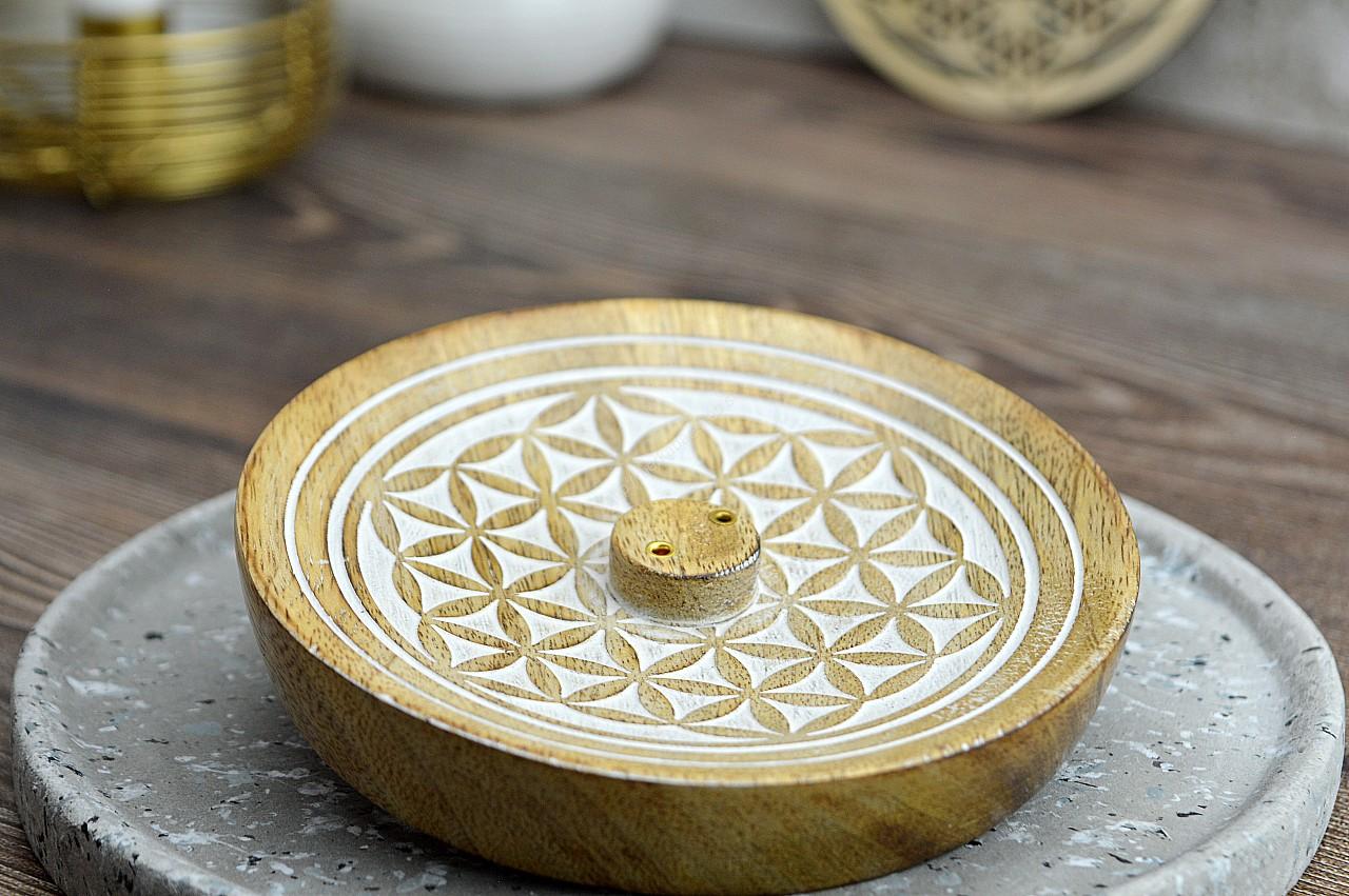 Drevený kruhový stojan na vonné tyčinky KVET ŽIVOTA z Mangového dreva