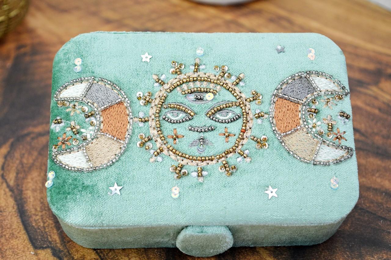 Zamatová Šperkovnica TROJITY MESIAC podšité na Šperky, Náramky, Kozmetiku, Osobné Kryštály.... – Obrázok 3