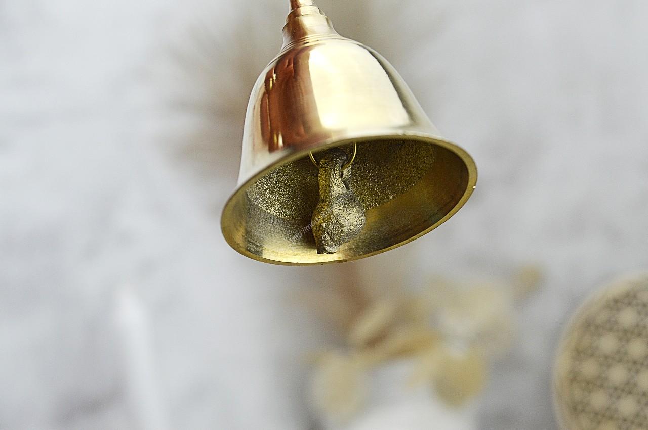 Zlatý rituálny mosadzný Zvonček