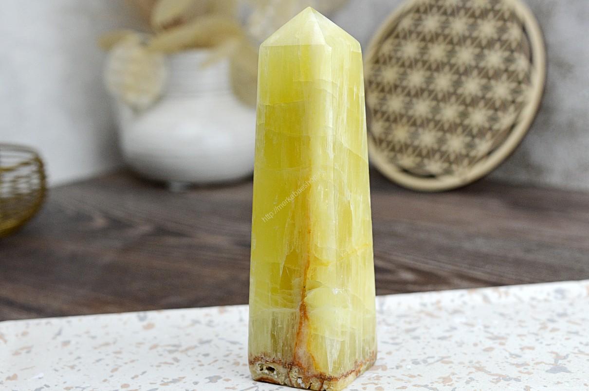 Obelisk  KALCIT Lemon #3 - Radosť, Jasnosť mysle, Hojnosť, Harmonizácia emócií, Sila