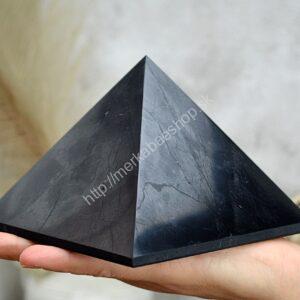 ŠUNGITOVÁ Pyramída 12x12cm 1,1kg - Harmonizácia Geopatogénnych zón a Elektrosmogu, Ochrana, Energia