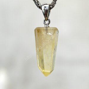 prívesok Prírodný CITRÍN Obelisk #1 – Hojnosť, Radosť, Šťastie, Zdravé trávenie, Znižuje Strach a Obavy