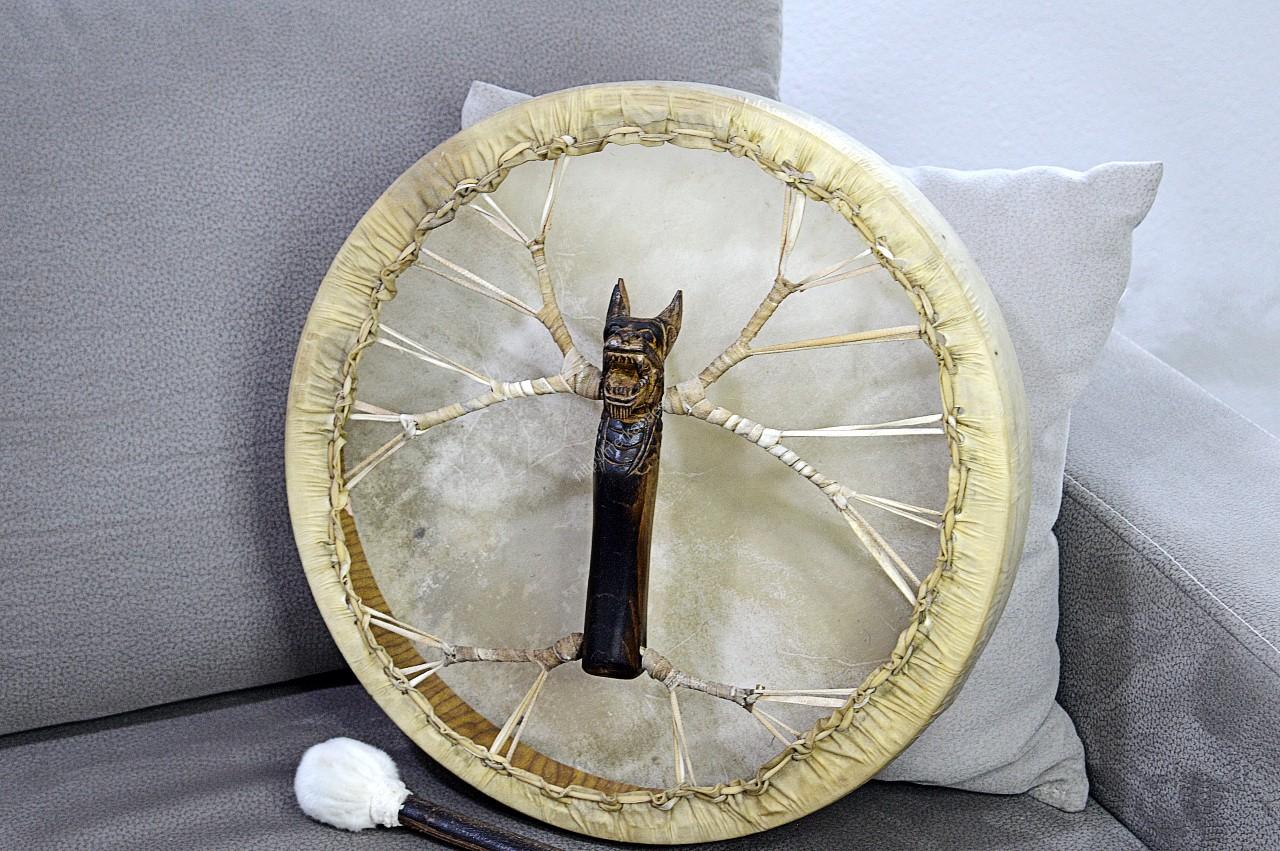 Šamanský BUBON DUCH DRAKA - 40 cm- Kozia Koža, Akáciové Drevo - Laditeľný