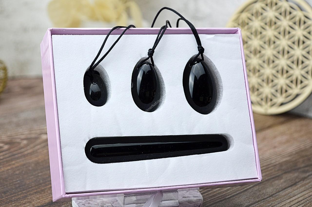 Darčeková sada YONI vajíčok OBSIDIÁN ČIERNY- Ochrana, Prebudenie Vášne, Vitality, Sebavedomia, Ženskej energie – Obrázok 2