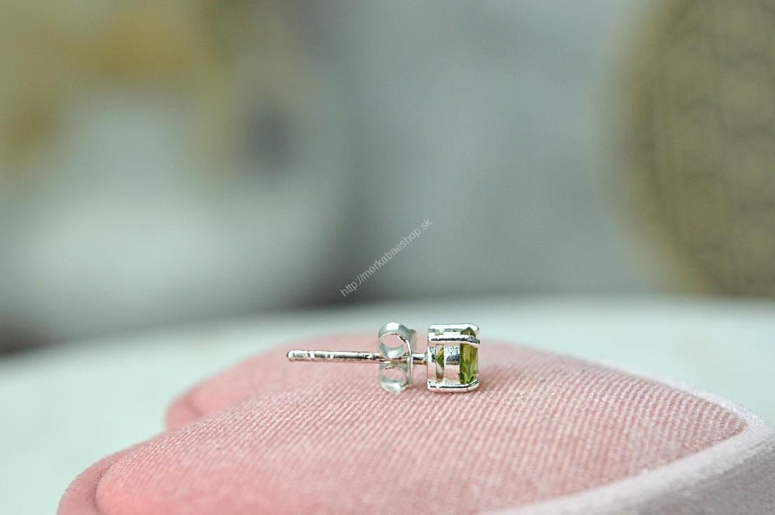 Strieborné napichovacie náušnice OLIVÍN/PERIDOT Briliant – Láska, Prosperita, Zdravie, Radosť, Otvorenie Srdca – Obrázok 3